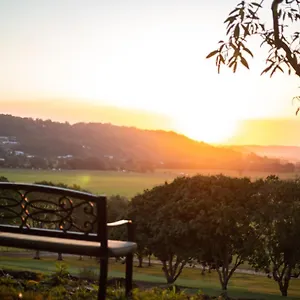 Homestay Belle Vue Manor Couples Retreat, Maroochydore